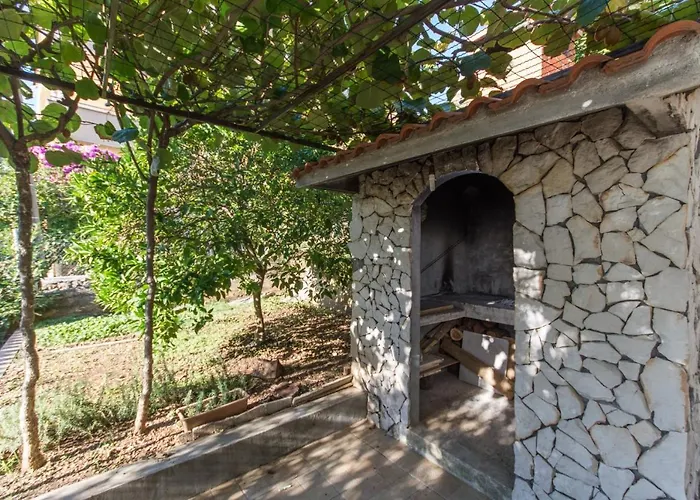 Mastelic With Pool Next To The * Trogir