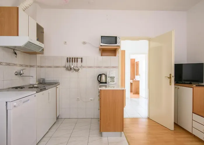 Mastelic With Pool Next To The * Trogir